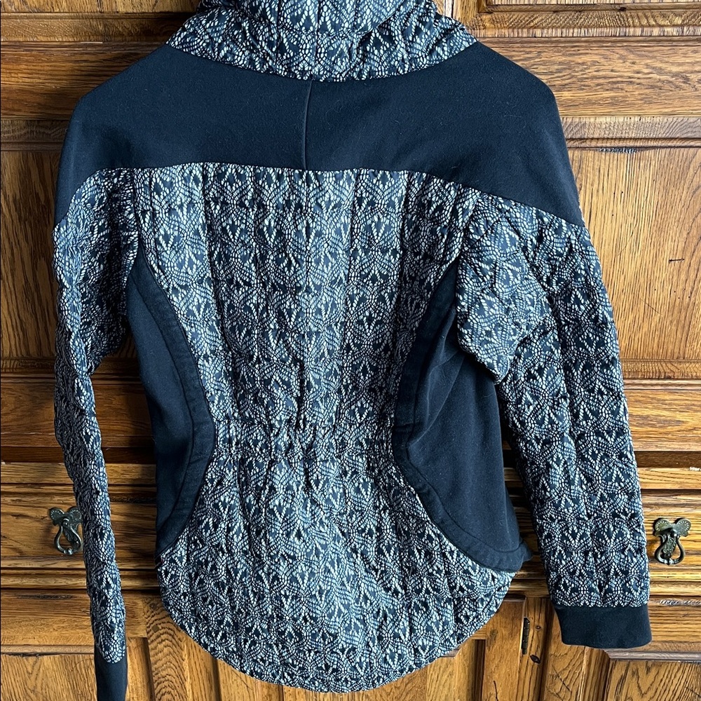 3 Women’s size S THE NORTH FACE Pullovers - Picture 6 of 15